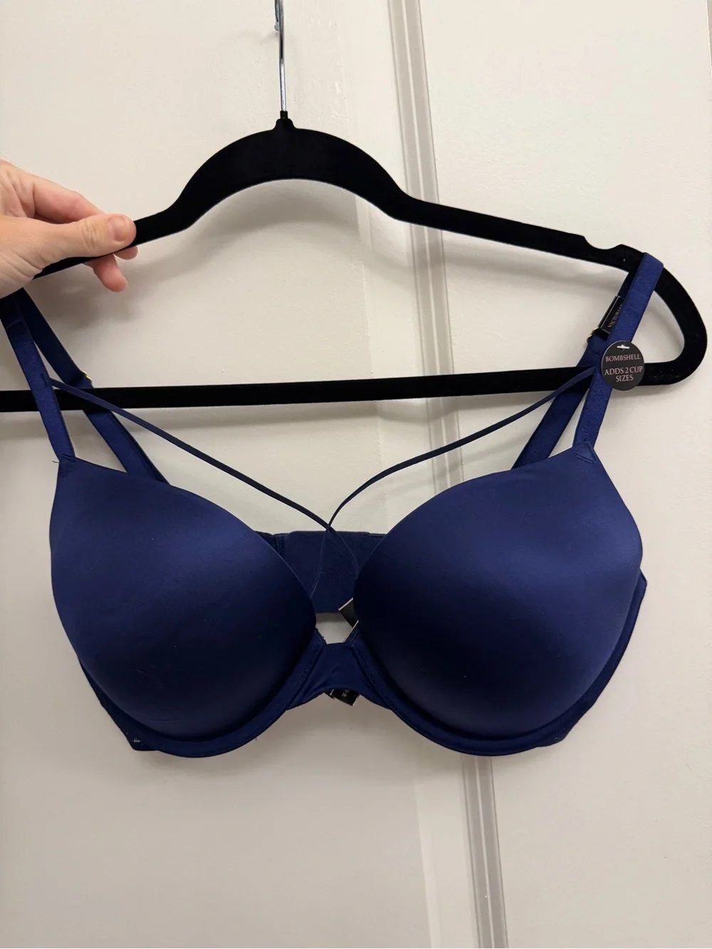NWT Victoria's Secret Navy Bombshell Push-Up Bra